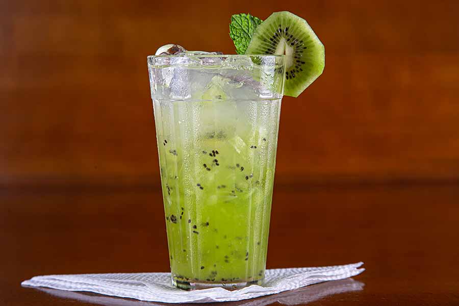 Caipirinha de Frutas (Kiwi)